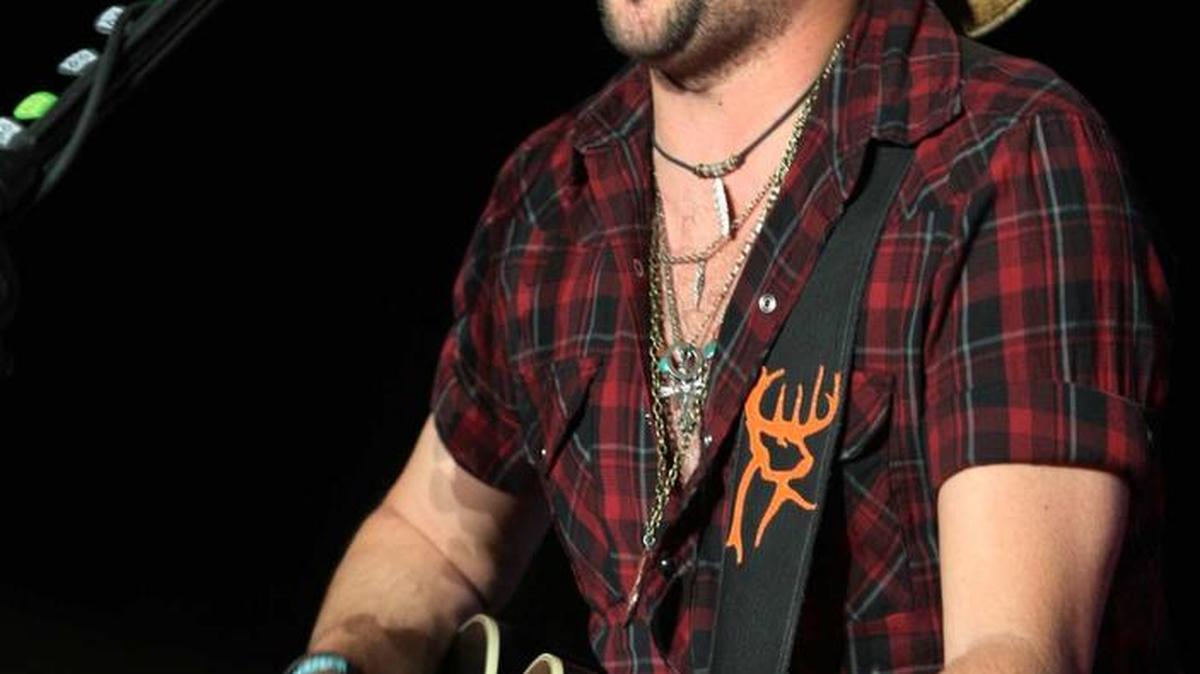 Jason Aldean performs during the Stagecoach Country Music Festival in Indio, California, on April 27, 2012.