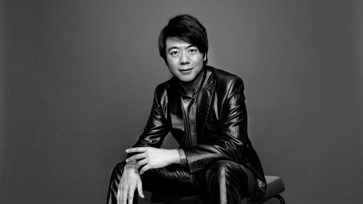 Lang Lang, the flashy and virtuosic classical pianist, plays a concert at Van Wezel Performing Arts Hall in Sarasota.