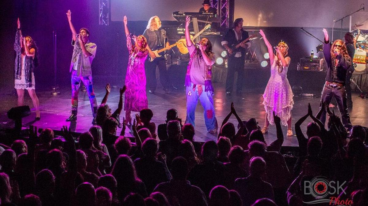 “Decades Rewind” at Van Wezel Peforming Arts Hall in Sarasota features music from the 1960s, 1970s and 1980s.