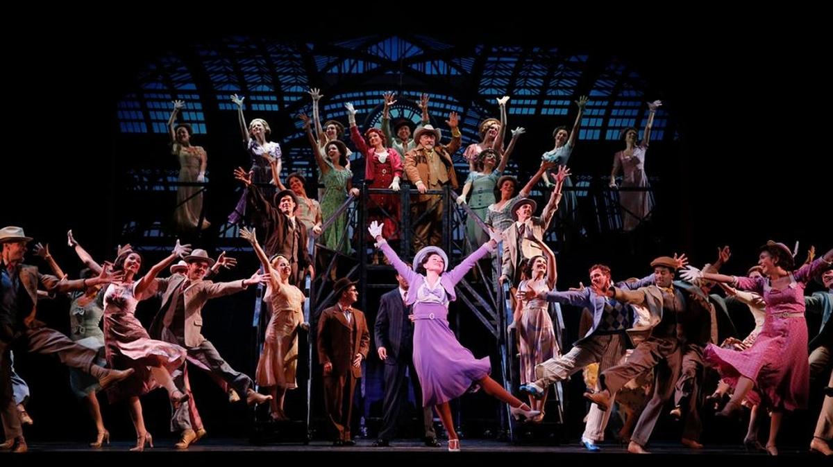 The U.S. tour of ‘42nd Street,’ the quintessential backstage musical, comes to Van Wezel Performing Arts Hall in Sarasota for one show, Friday evening.