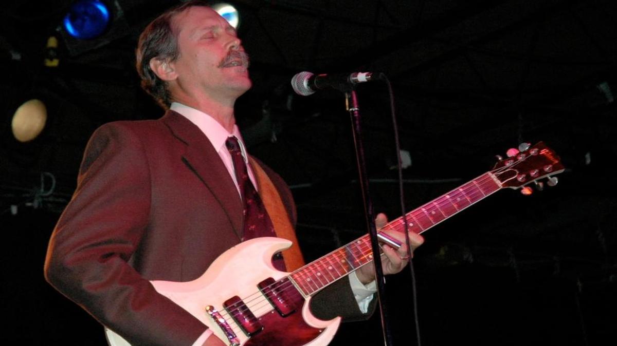 Sarasota Slim will headline Blues, Brews & BBQ on Bradenton Beach.