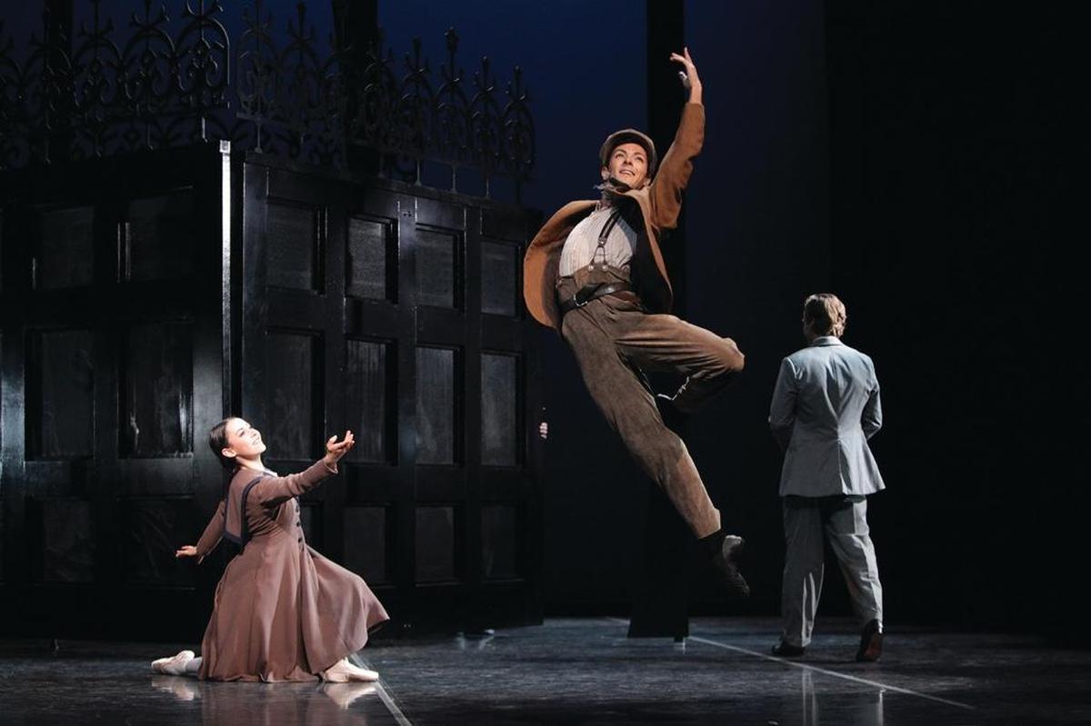 Ricardo Graziano of the Sarasota Ballet in “The Secret Garden.”