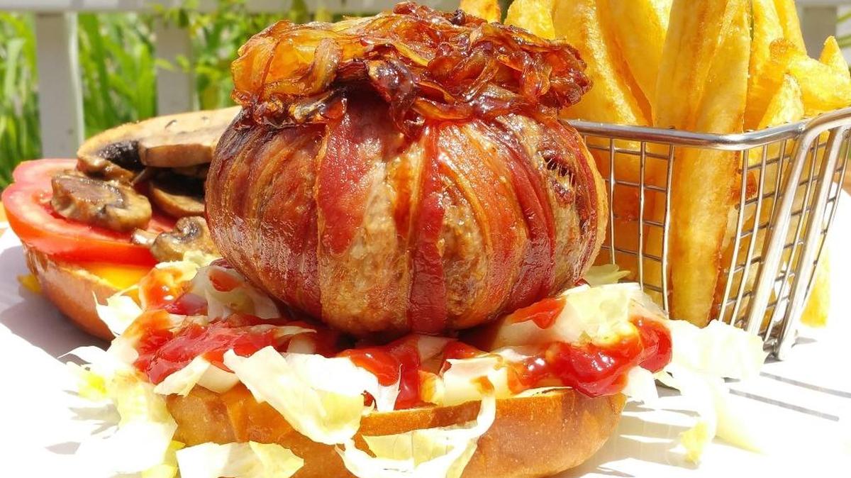 The Savor Sarasota Restaurant Week runs June 1-14 featuring three-course meals for $15 for lunch and $29 for dinner at participating restaurants. Above: The featured hamburger on the dinner menu at Painter’s Palate, 2801 N. Tamiami Trail, Sarasota. www.savorsarasota.com.
