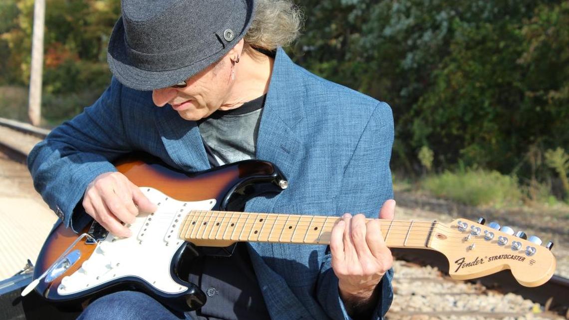 Blues great Michael Charles plays at Ace’s in Bradenton