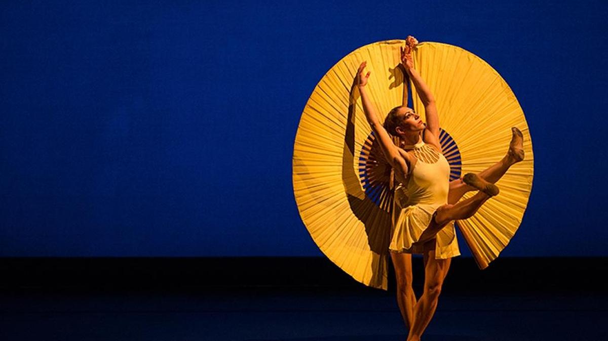 MOMIX is performing its classic evening-length work “Opus Cactus” for the first time in 10 years. The group performed the piece last week at the Straz Center for the Performing Arts in Tampa, and brings it to Van Wezel Performing Arts Hall is Sarasota Tuesday.