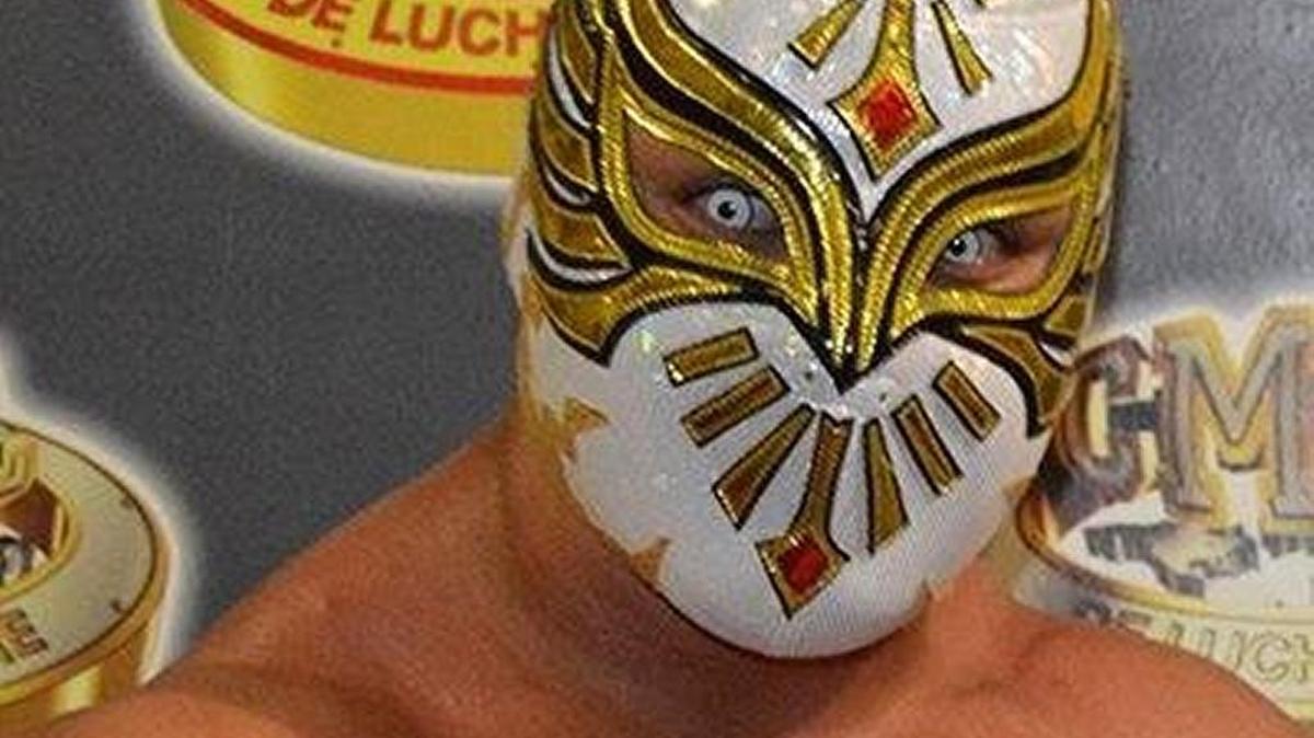 Top professional wrestlers perform in the Mexican “lucha libre” style Sunday at El Sombrero in Palmetto.