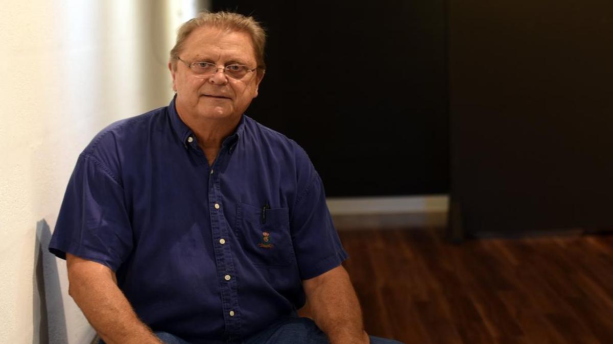 Bradenton artist Ted Camp