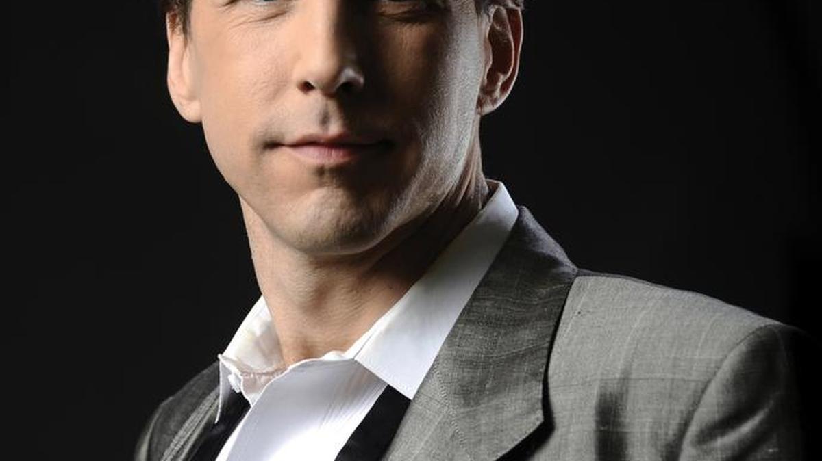 The Sarasota Orchestra’s pops concerts this weekend feature music by Frank Sinatra with jazz singer Michael Andrew.