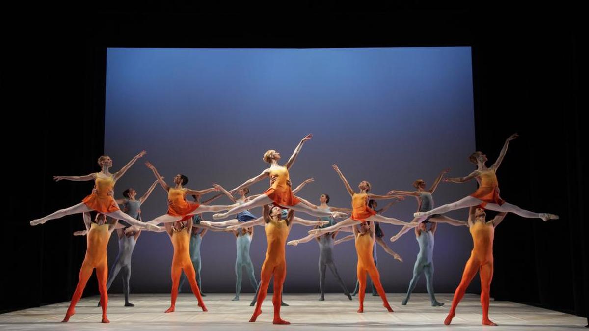 The Sarasota Ballet will perform Will Tuckett’s “Changing Light.”