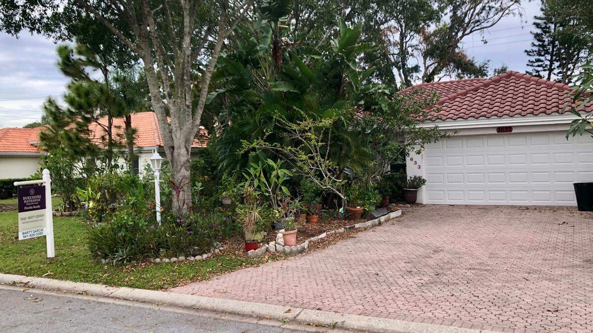 Prices for existing single-family homes in the Bradenton area remained near record highs in September, although the number of sales dropped off sharply from the same month a year ago. Inventory was up from a year ago, including this home photographed 10/19/2022.