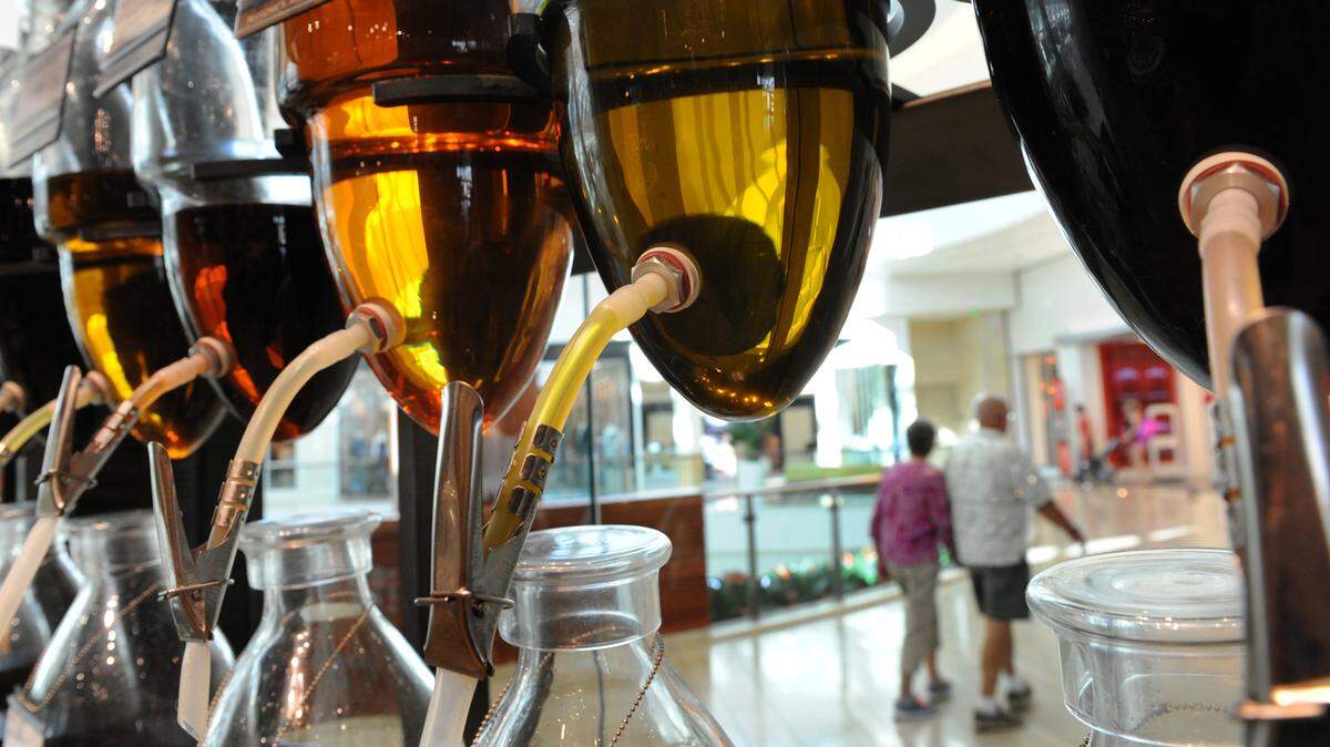 Oil and Vinegar is one of several locally based stores in The Mall at University Town Center. The mall is celebrating its one year anniversary. 
 GRANT JEFFERIES/Bradenton Herald