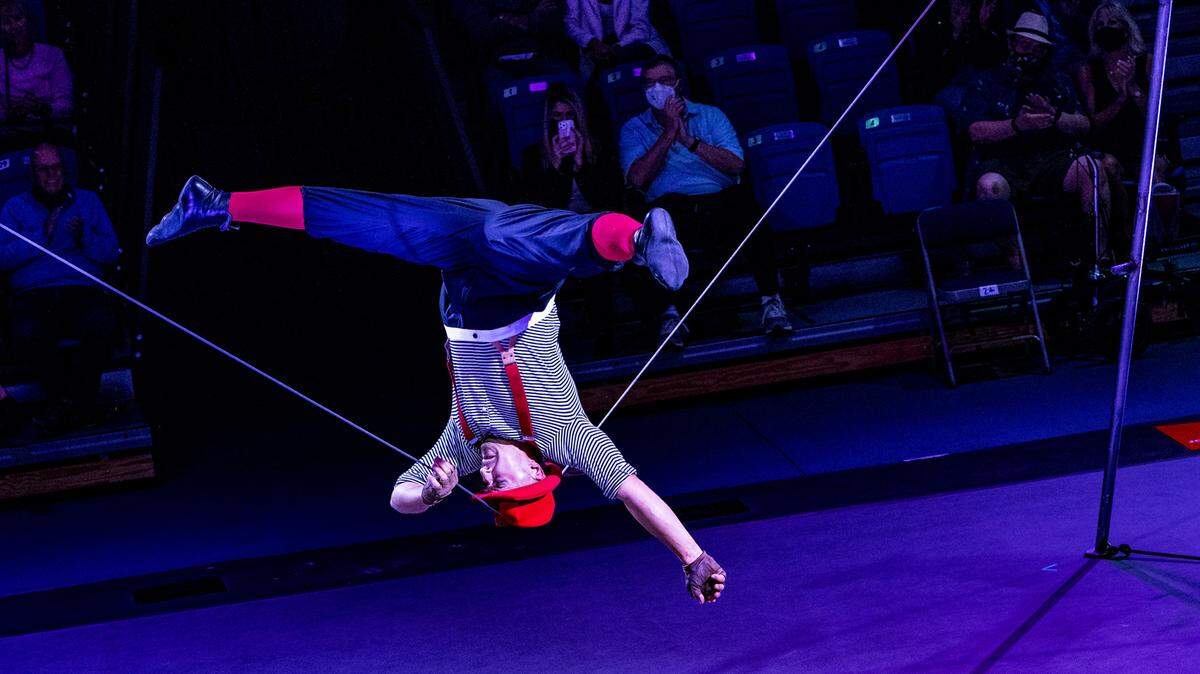 Russian slack wire artist Evgeny Vasilenko, a past Cirque du Soleil performer, is one of the featured acts at this year’s Circus Sarasota showcase, Feb. 11- March 6, 2022 at Nathan Benderson Park.