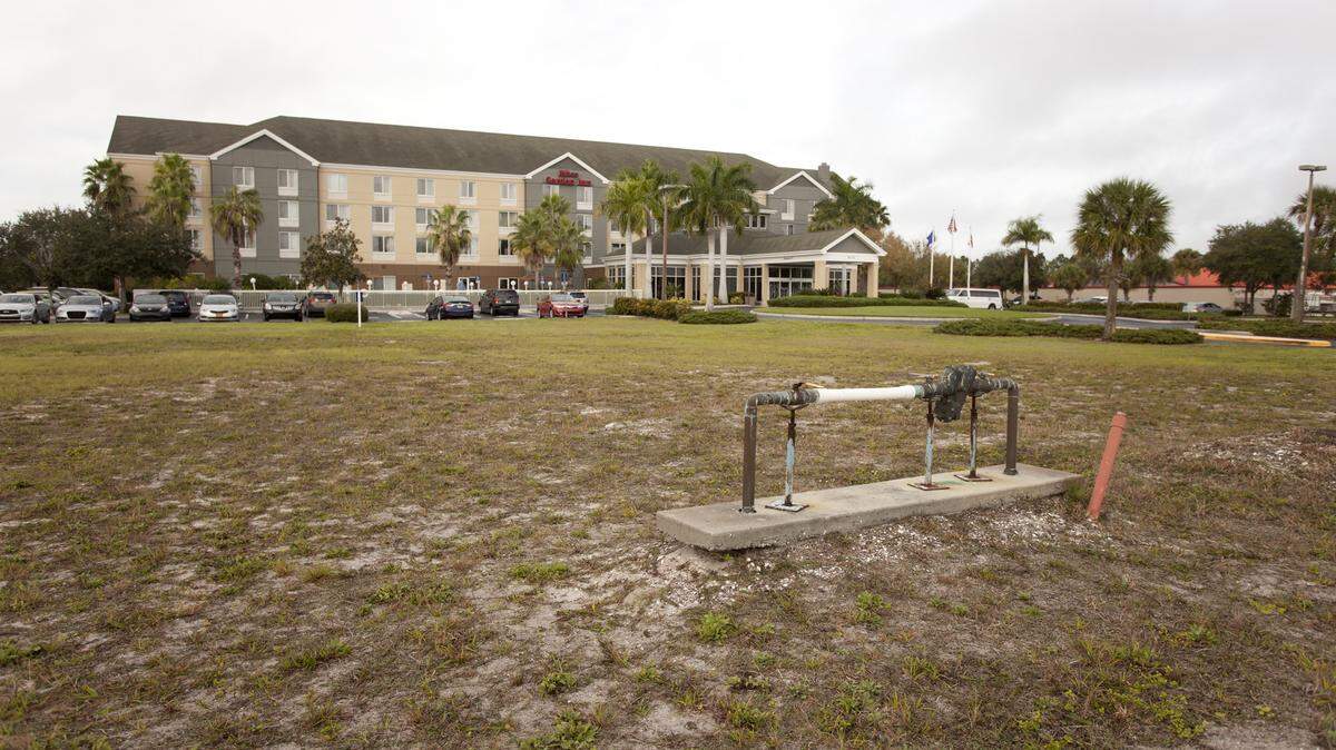 On 2.5 acres at 8260 N. Tamiami Trail and in front of the Hilton Garden Inn, a Home2 Suites by Hilton is planned. Manatee County officials are reviewing the site plan for the suites-only hotel. MATT M. JOHNSON/Bradenton Herald