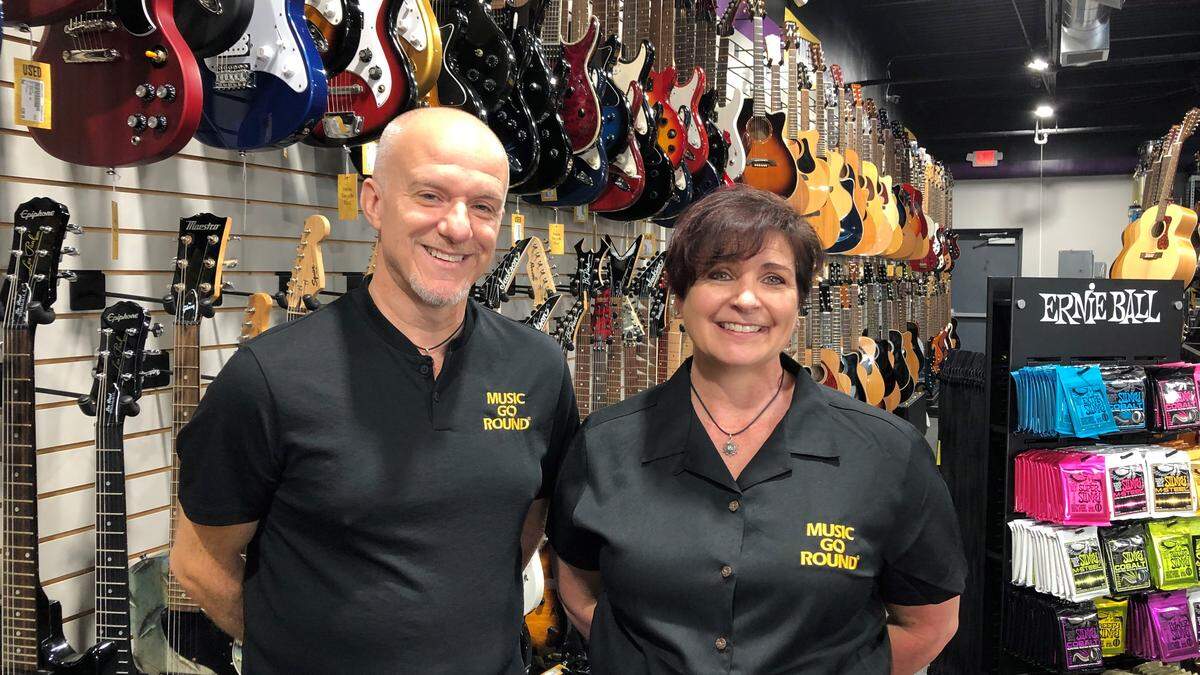 Music Go Round, a new business specializing in the sale, purchase and trade of used musical instruments and sound equipment, opened Thursday at 5108 15th St. E., Bradenton. The owners are David and Melinda Setchel.