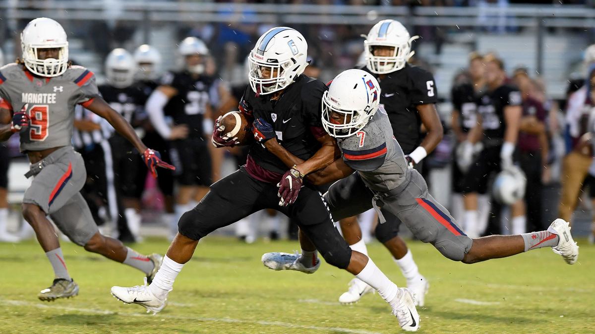 Braden River’s Brian Battie ran for 265 yards and four touchdowns Friday night as the Pirates beat Manatee for the first time.