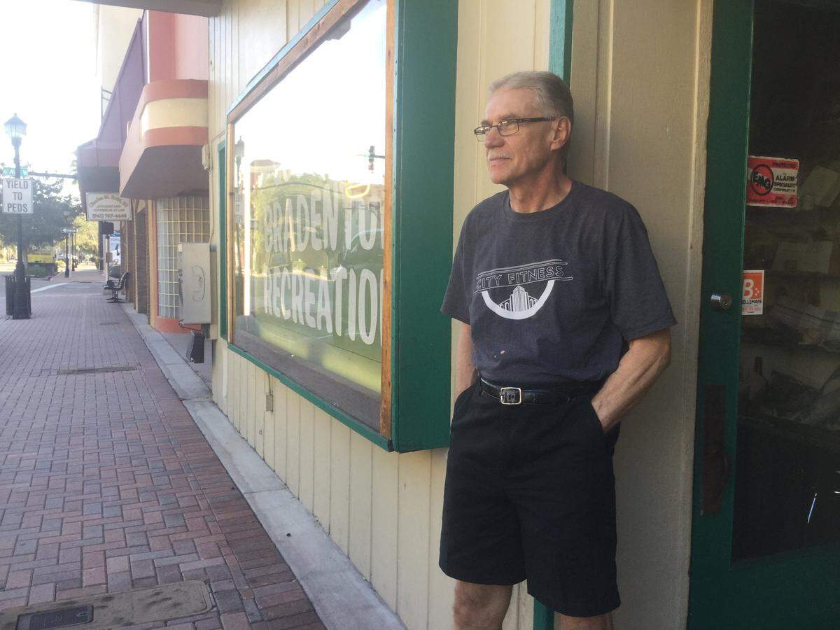 Lawton Smith is shown above in 2016 when he decided to close Council’s Burgers in downtown Bradenton.