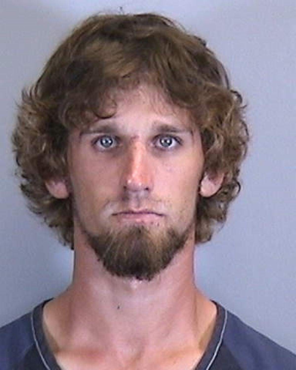 Aaron Bunch, resisting an officer without violence, $500 bond.
