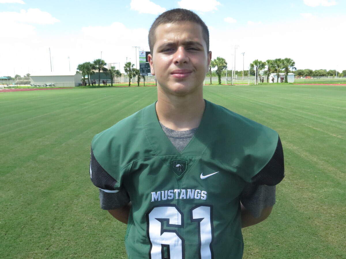 Lakewood Ranch offensive lineman Stefano Lonardo