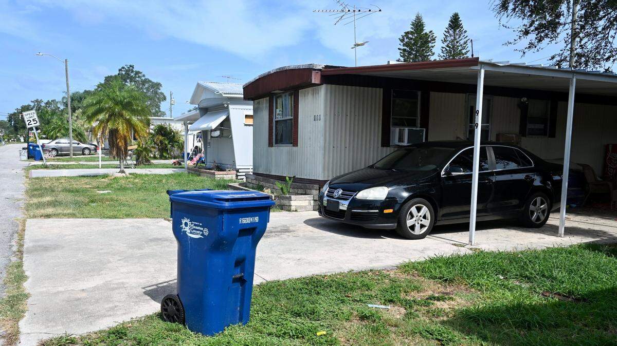 An 18-year-old man found dead at Pic Town Estates Mobile Home Park Sunday was killed as a result of a shoot-out, the Manatee County Sheriff’s Office said.