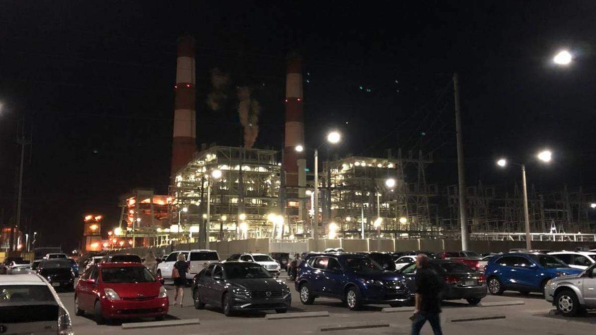The days may be numbered for FPL’s natural gas-powered electric generating plant in Parrish as more and more solar plants come on line. Photo taken 11/13/2021.
