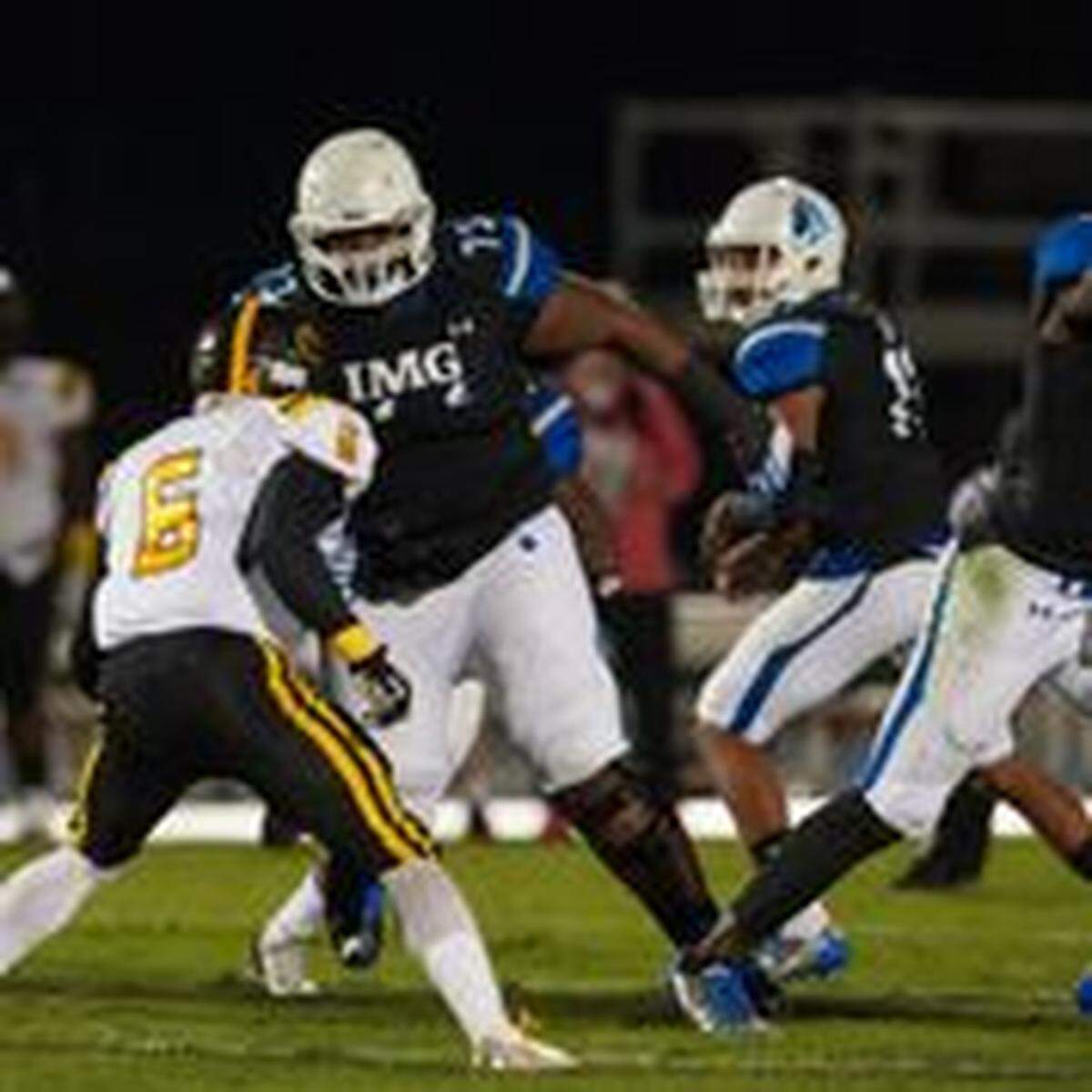 Evan Neal returns as one of IMG Academy’s top offensive lineman for the 2018 season.