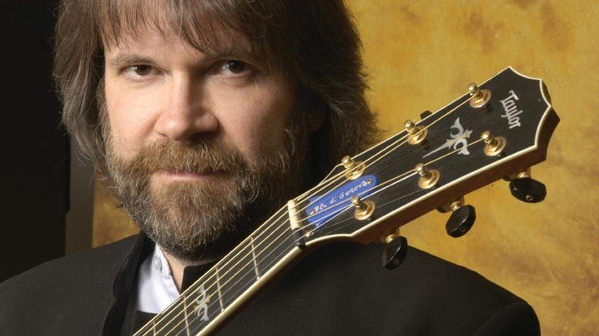 Skilled folk musician Beppe Gambetta will perform Friday at Fogartyville Community Media and Arts Center in Sarasota.