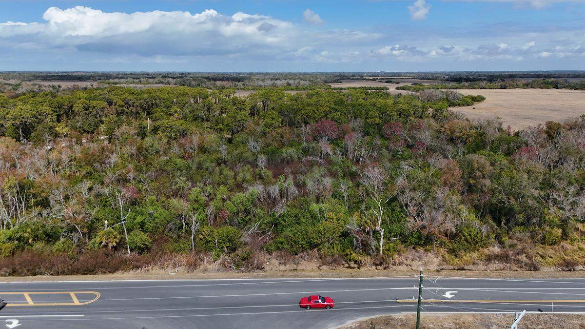 Lennar Homes LLC proposed a rezone of over 680 acres of agricultural land near Buckeye Road to build about 2,000 single-family homes in Manatee County, shown on Feb. 12, 2026.