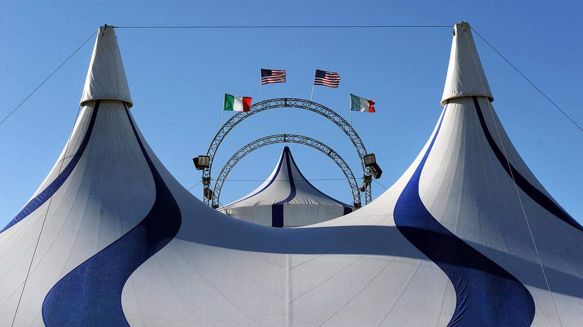 Cirque Italia has brought its show to Palmetto for a better part of a decade, shown here in 2/20/2014. The company is seeking to build in a permanent location north of Palmetto.