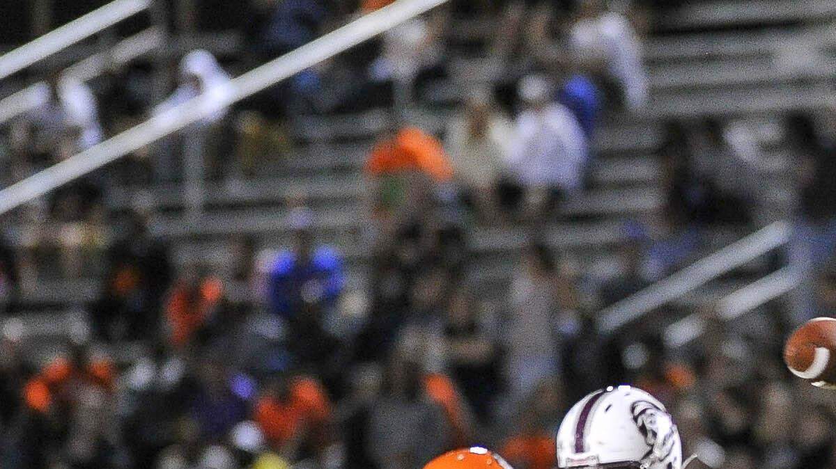 Braden River quarterback Jacob Huesman throws downfield against Plant City in November.
Tom Hubbard/Special to the Herald