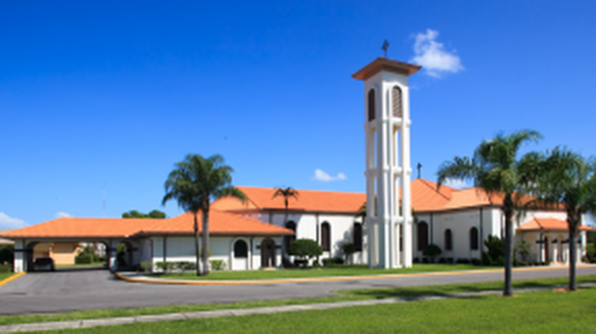 Holy Cross Catholic Church in Palmetto.