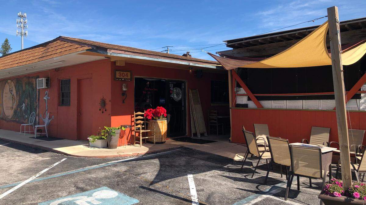 01/04/2021-- The Clam House restaurant, 304 7th St. W., Palmetto, announced Saturday that it has closed its doors after a 10-year run.