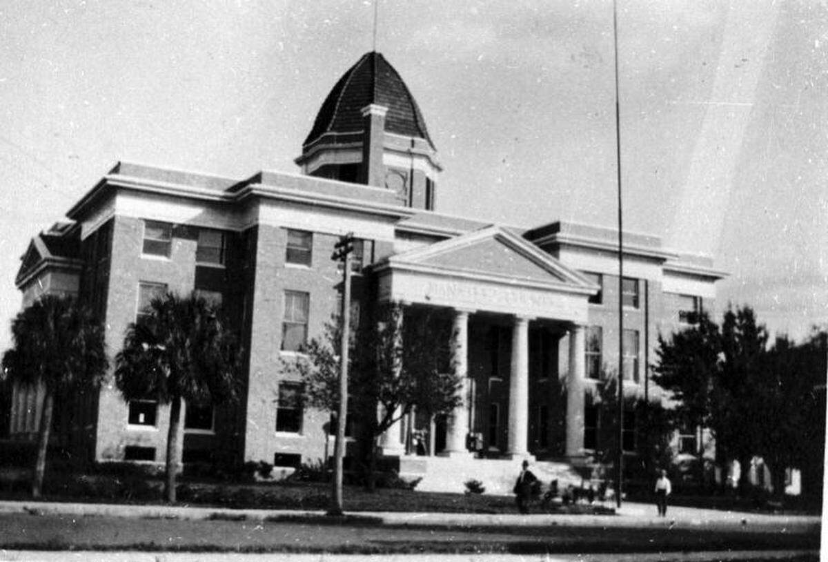 The Manatee County Courthouse, established in 1912, was the eighth courthouse to be constructed in the county since 1855.