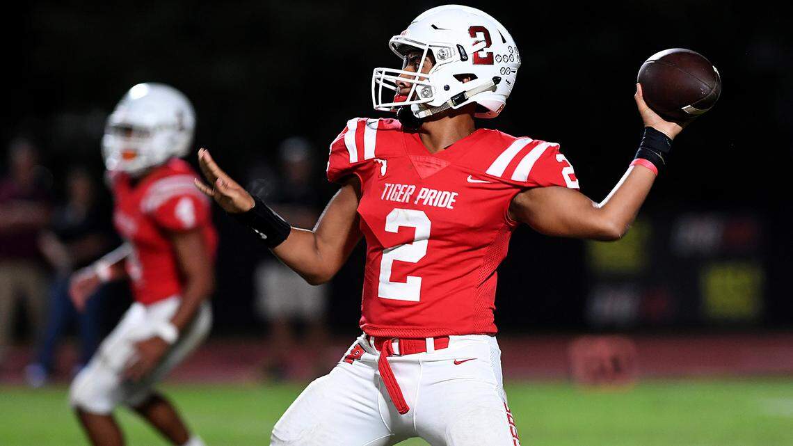 ‘It’s an honor to play at home.’ Palmetto High QB Xavier Williams hungry for a championship