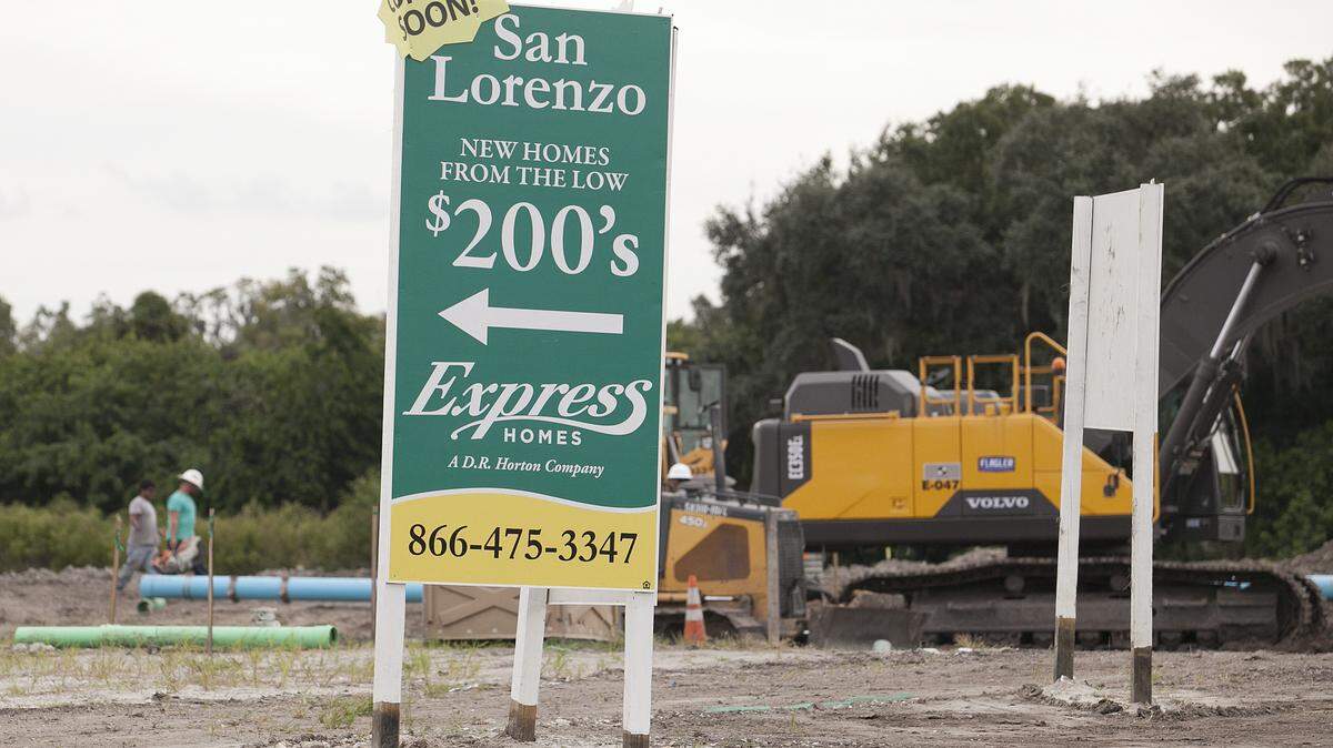 New home permit issuances are up in Manatee County for the third year in a row as new subdivisions, including the Cottages of San Lorenzo in Bradenton, are prepared for building lots. MATT M. JOHNSON/Bradenton Herald