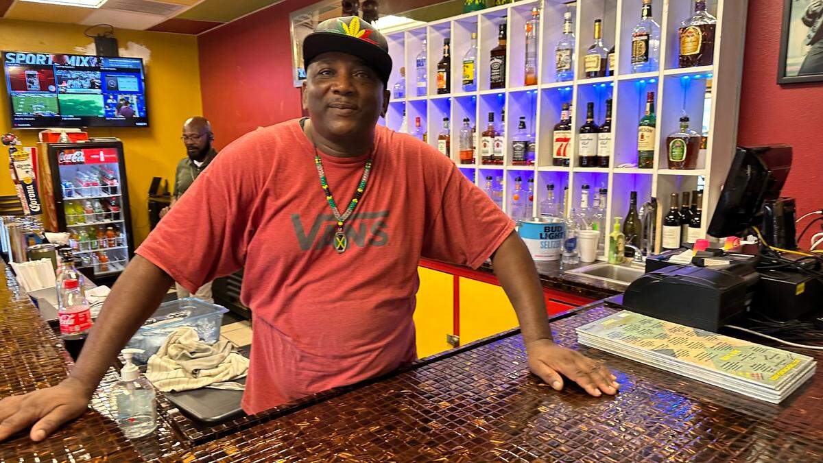 Rodney Williams is downsizing from his location at 420 67th St. W. to a food truck. Williams has been cooking and serving Jamaican food in the Bradenton area for more than a decade.