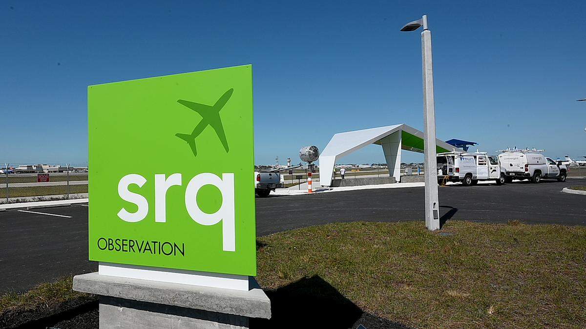 Sarasota-Bradenton International Airport is seeing the ripple effects of the government shutdown and Federal Aviation Administration cuts with above-average flight cancellations and delays. 