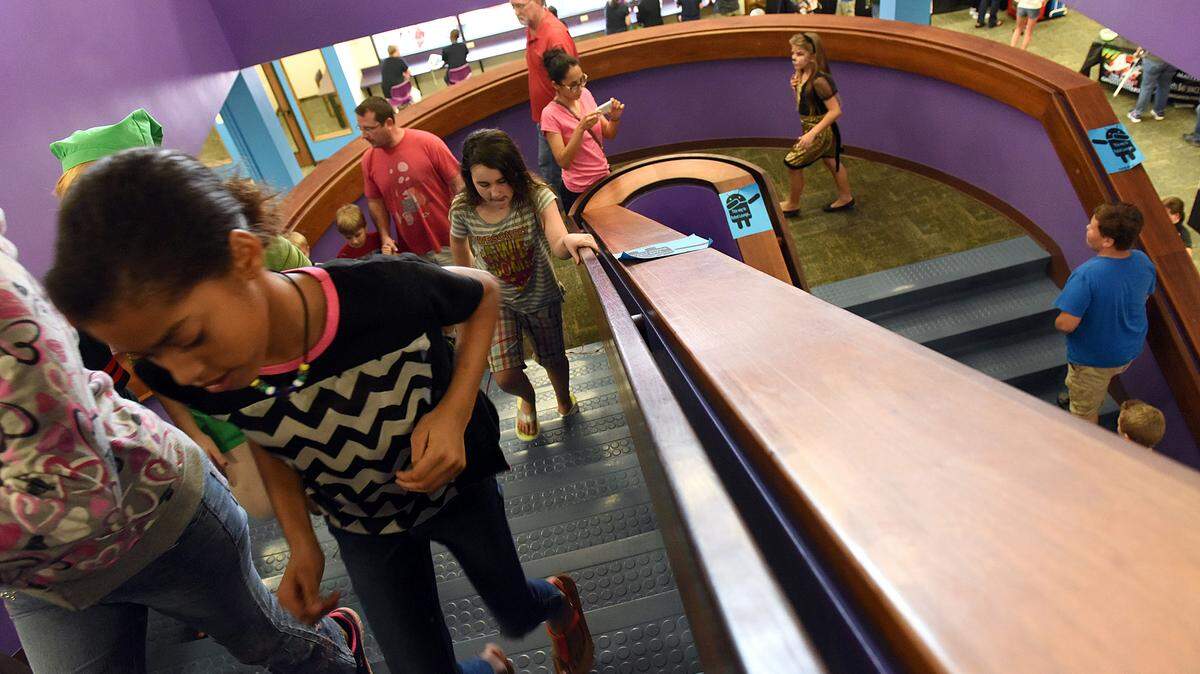 A record crowd showed in October 2015 for the sixth annual Mana-Con Comics Convention at Central Library in downtown Bradenton.TIFFANY TOMPKINS-CONDIE/Bradenton Herald