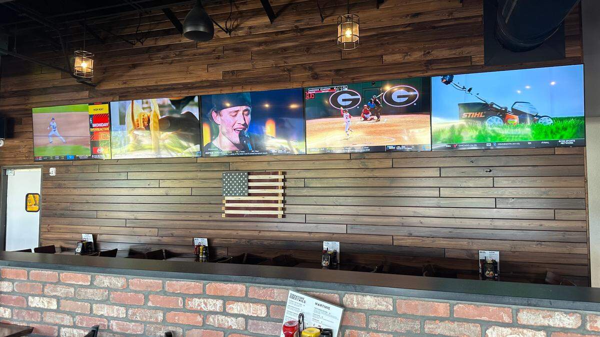 Ed’s Tavern, 1305 108th St. E., Bradenton, offers guests their choice of 36 large-screen televisions.