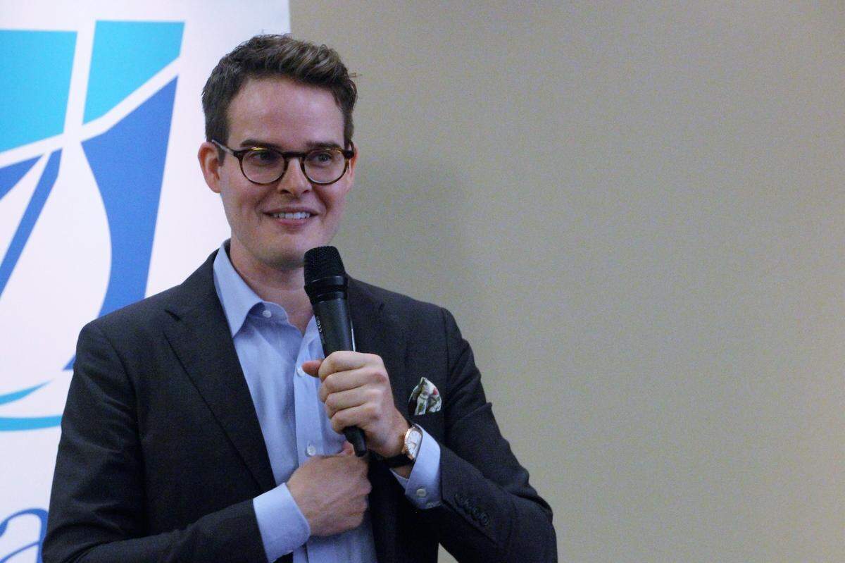 Kyle Taylor shared his insights into business at the Manatee Chamber of Commerce’s Headliners Luncheon this week.