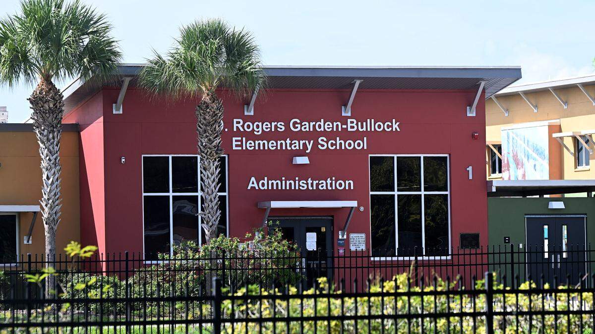 A Bradenton mother has filed a lawsuit against the School District of Manatee County and three former employees seeking $100,000 after police say the employees tied up her 7-year-old son.