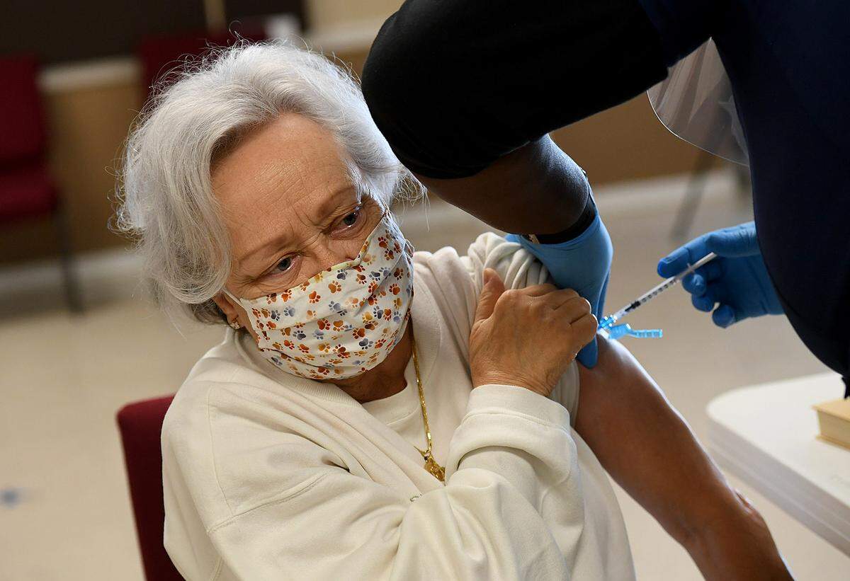03/23/21--Margaret Huse along with other seniors receive their second dose of the Pfizer vaccine at Colony Cove on Tuesday. The vaccine event runs through Thursday.