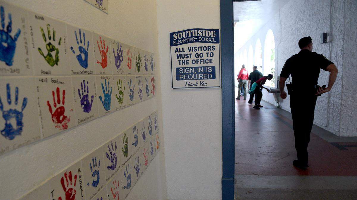 Members of the Sarasota Police Department, Sarasota County schools and Sarasota County Sheriff’s Dispatch participated in active shooter training at Southside Elementary School in Sarasota Friday. The group ran several scenarios, and the participants were unaware of the training before getting called by dispatchers.