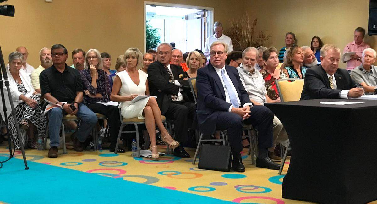 The prospect of an elevated bridge over the Manatee River being built to connect Bradenton and Palmetto resulted in a packed house of concerned citizens at the Sarasota/Manatee Metropolitan Planning Organization meeting Monday. Citizens were unable to persuade board members to remove the flyover concept from consideration.