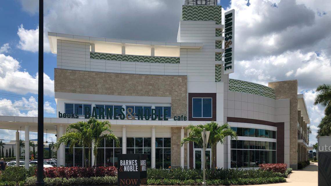 The newest Barnes & Noble store in the country opened Wednesday at 200 Cattlemen Road in the University Town Center district. The 14,000-square-foot store opened at 10:30 a.m. with 100 shoppers waiting to enter.
