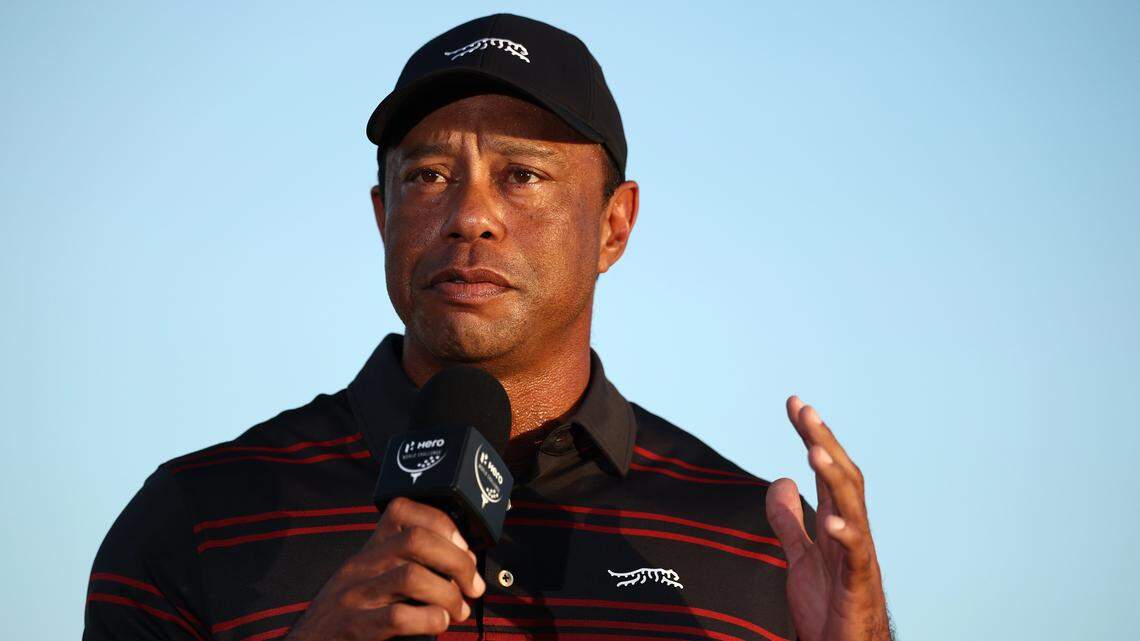 Tiger Woods charged with DUI after a rollover car crash in Florida, deputies say
