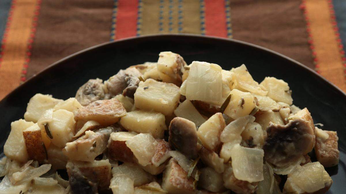 Rosemary Potatoes. (Robert Cohen/St. Louis Post-Dispatch/TNS)