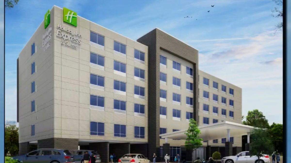 Just south of U.S. 301 and west of 60th Avenue East in Ellenton, developers plan to build a Holiday Inn Express hotel that takes advantage of the location’s scenic views on the Manatee River.