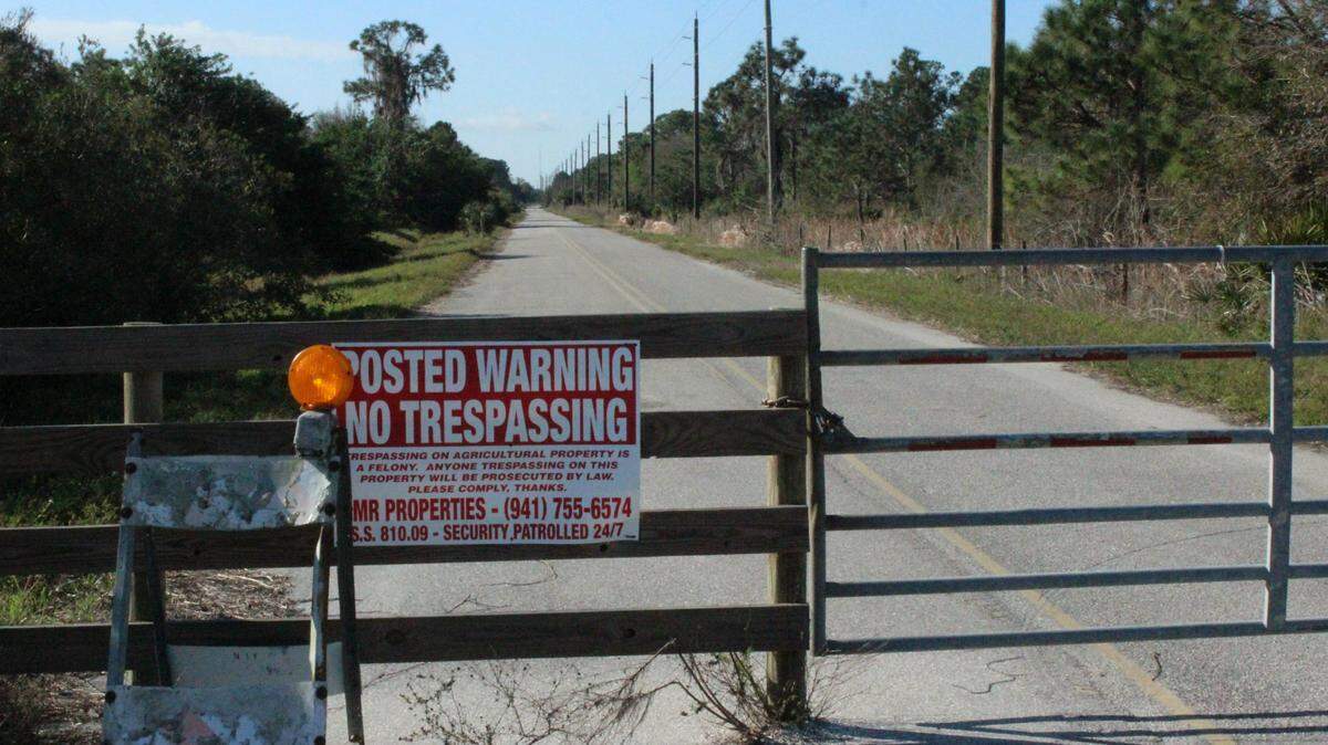 Work is expected to start in March to widen and extend this portion of Deer Road at Lakewood Ranch. 
 JAMES A. JONES JR./Bradenton Herald