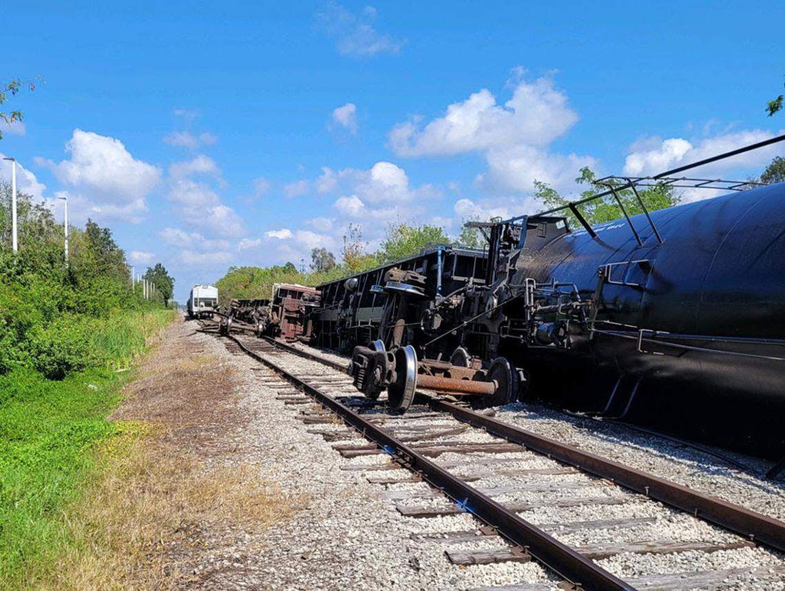 A train derailed in Manatee County off 16th Street East near the airport on Tuesday, Feb. 28, 2023.