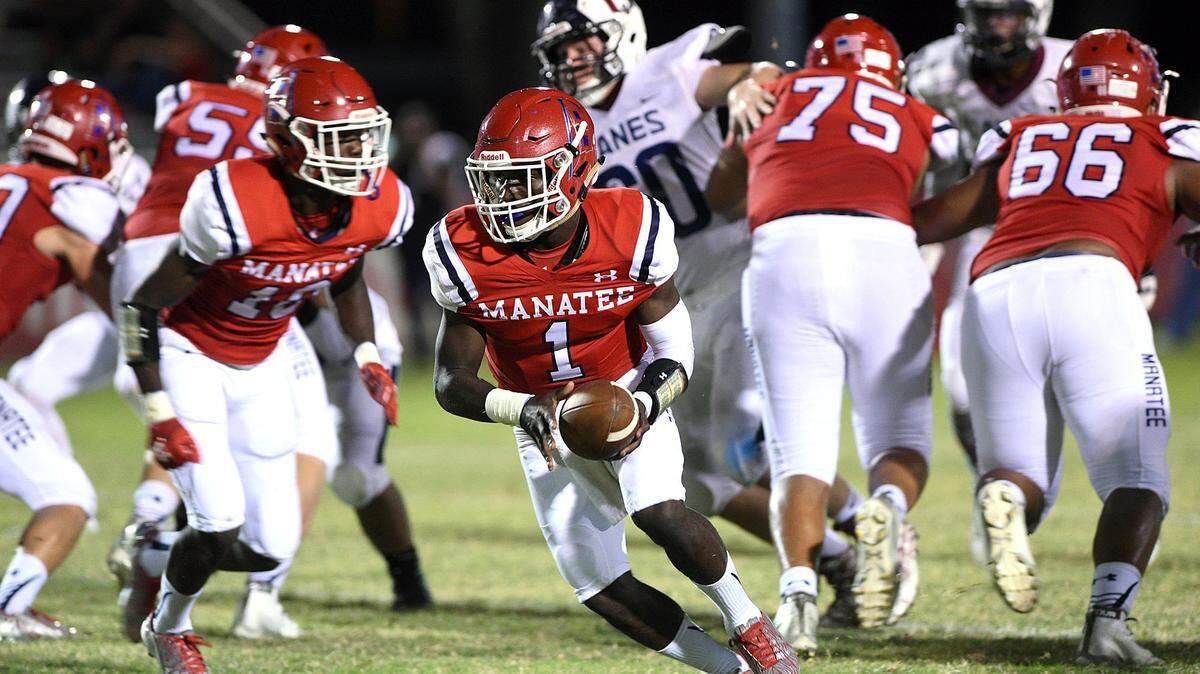 Keyon Fordham missed about half of the 2017 season with an elbow injury. His dynamic play-making ability (he accounted for nine touchdowns last season) figures to boost the Manatee High offense in 2018.